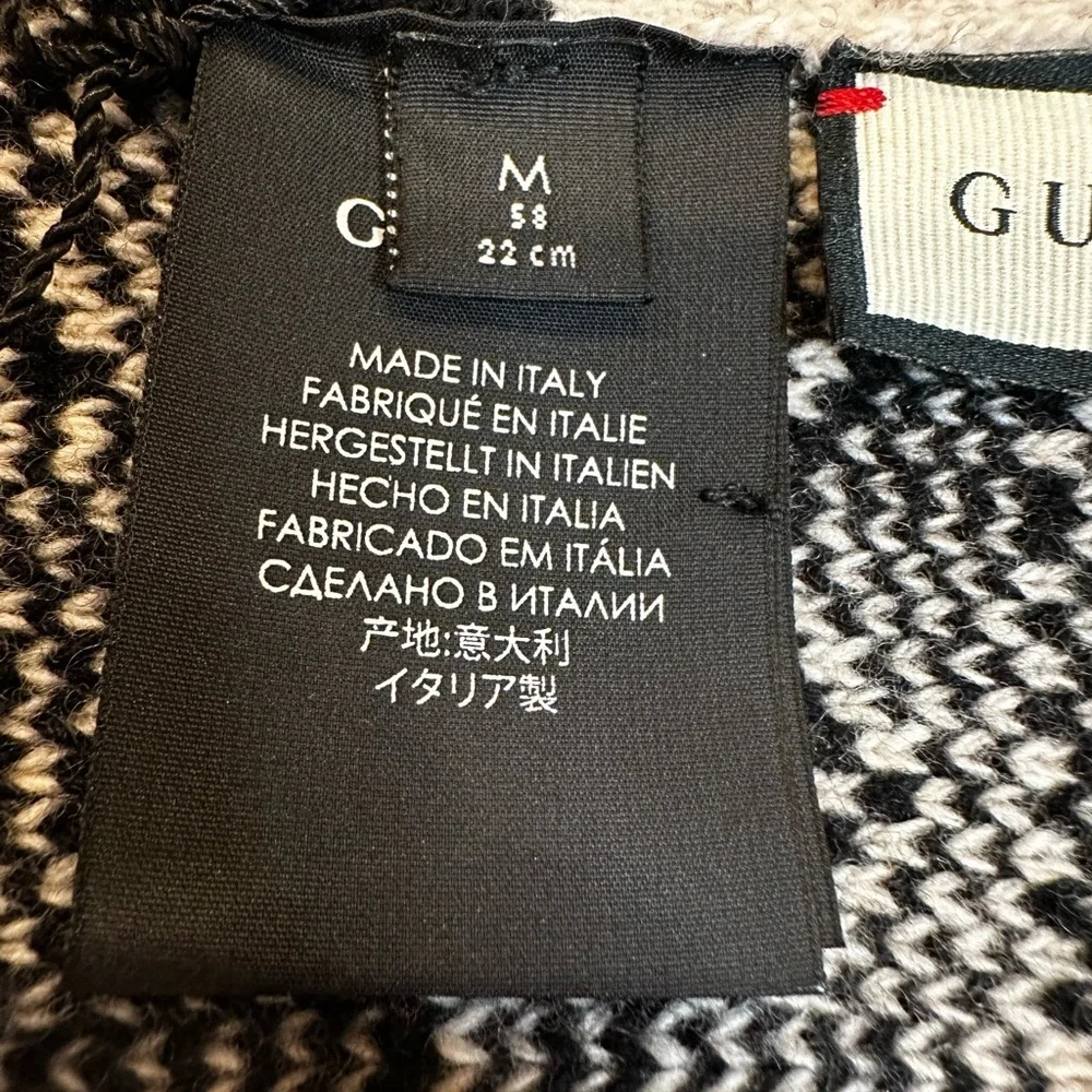 Gucci Chic Black and Cream Knit Beanie - Picture 7 of 9